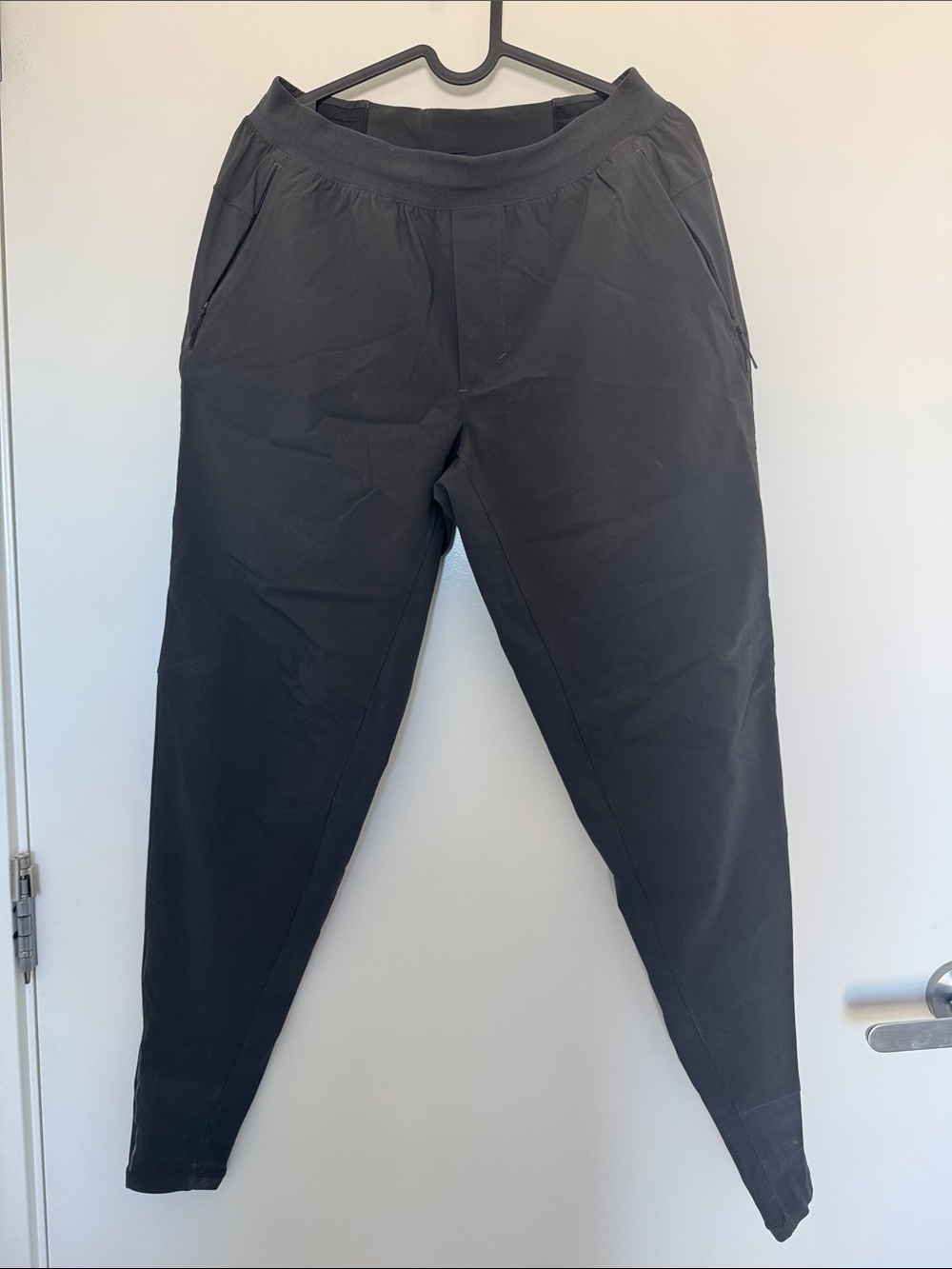 lululemon athletica Men's Black Performance Joggers